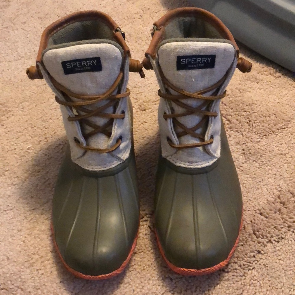 Sperry duck boots